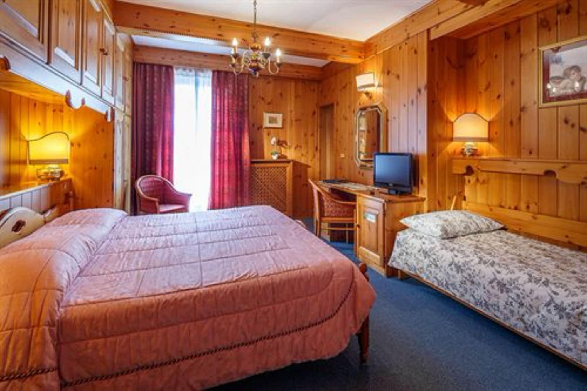 Hotel Columbia & Spa Cortina dʼAmpezzo Dış mekan fotoğraf