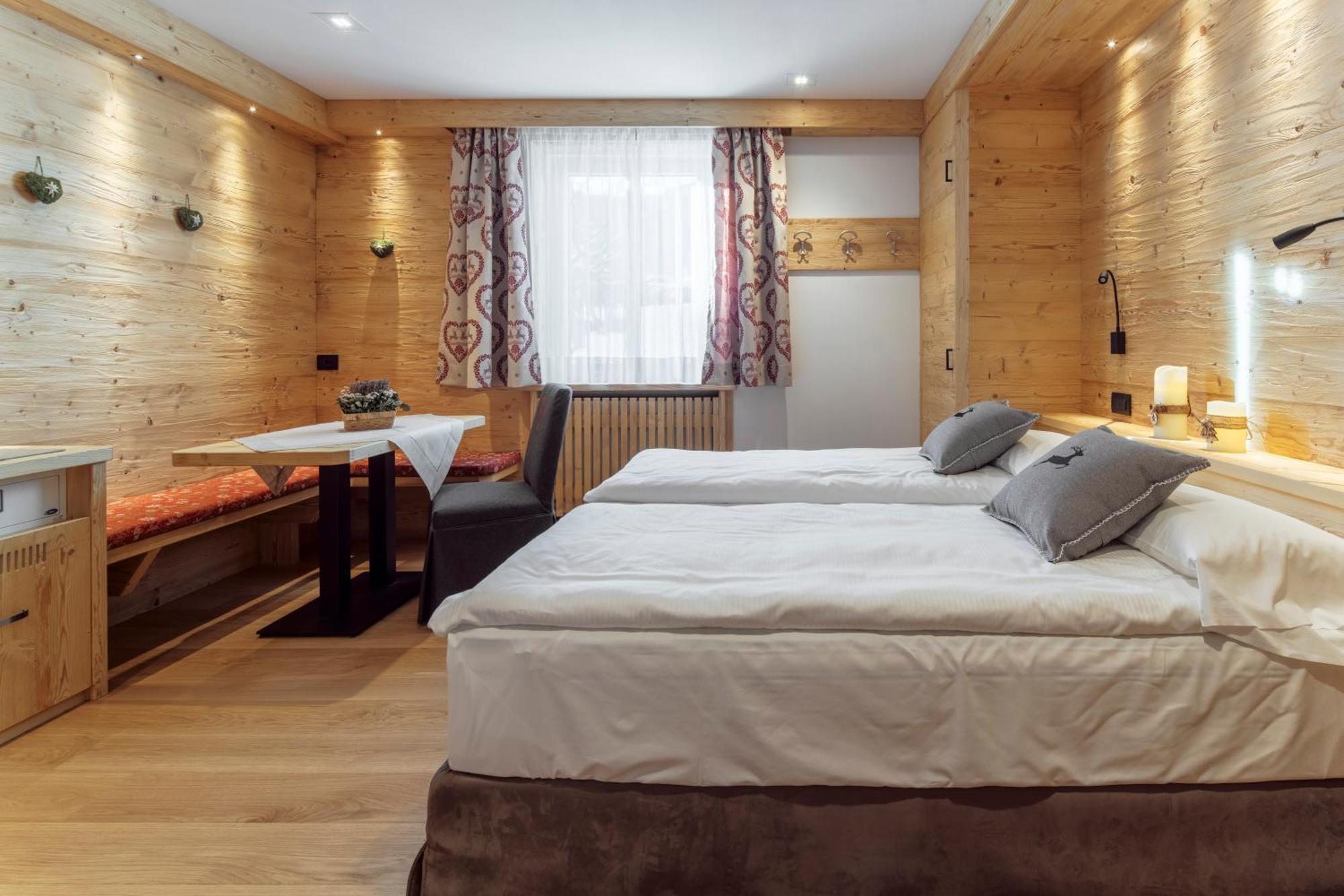 Hotel Columbia & Spa Cortina dʼAmpezzo Dış mekan fotoğraf