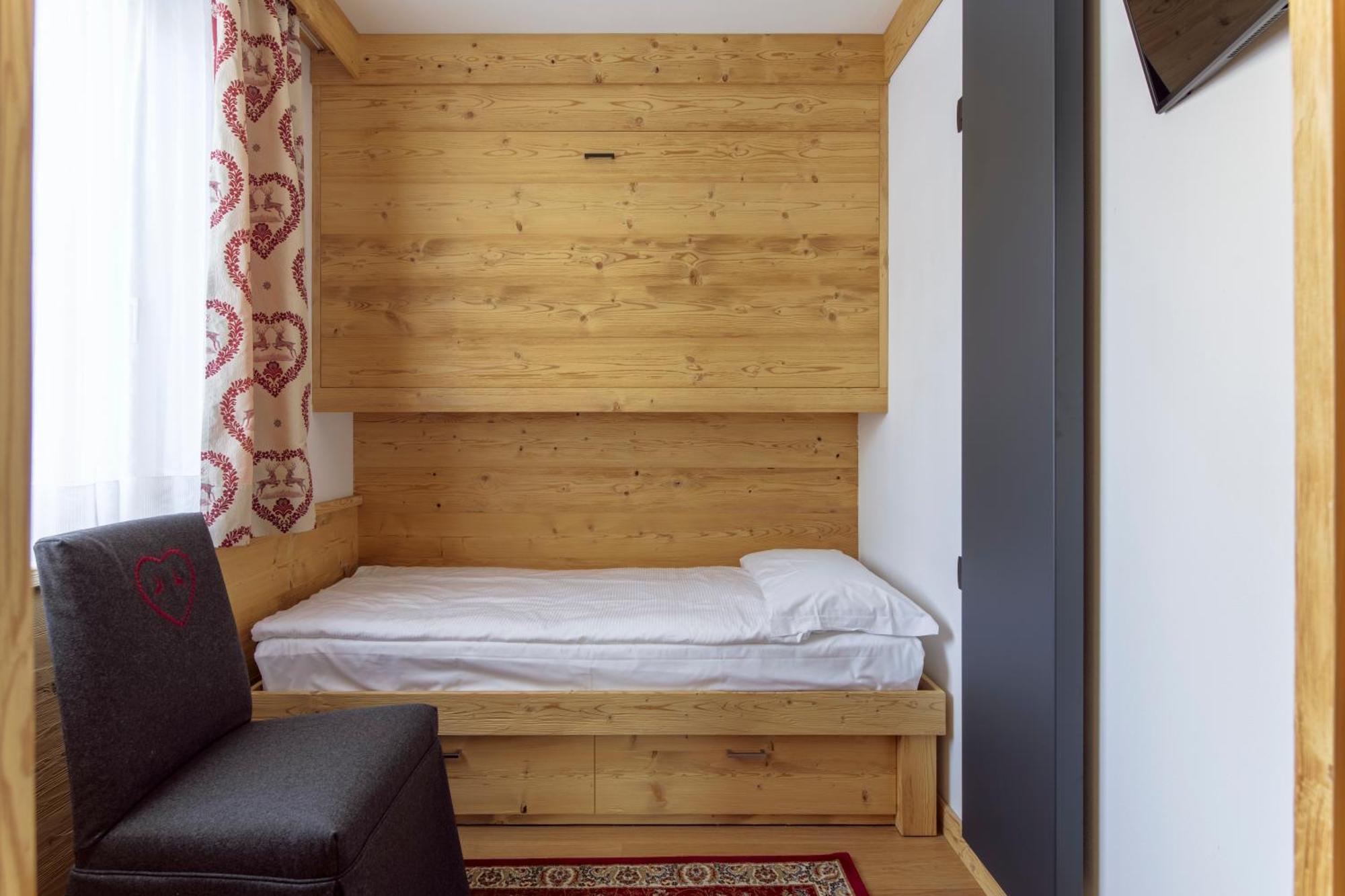 Hotel Columbia & Spa Cortina dʼAmpezzo Dış mekan fotoğraf
