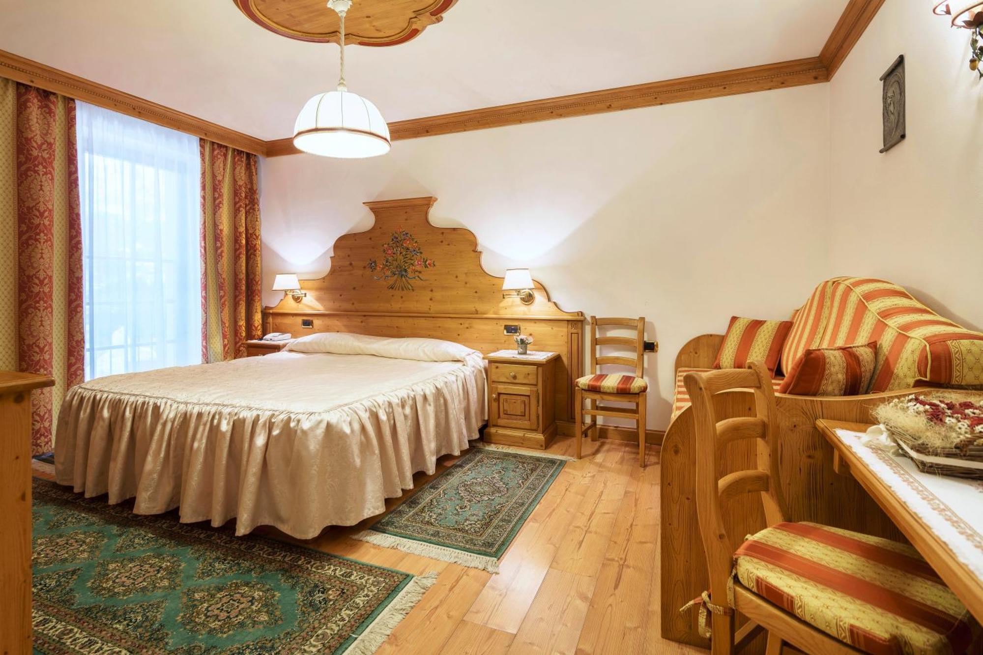 Hotel Columbia & Spa Cortina dʼAmpezzo Dış mekan fotoğraf