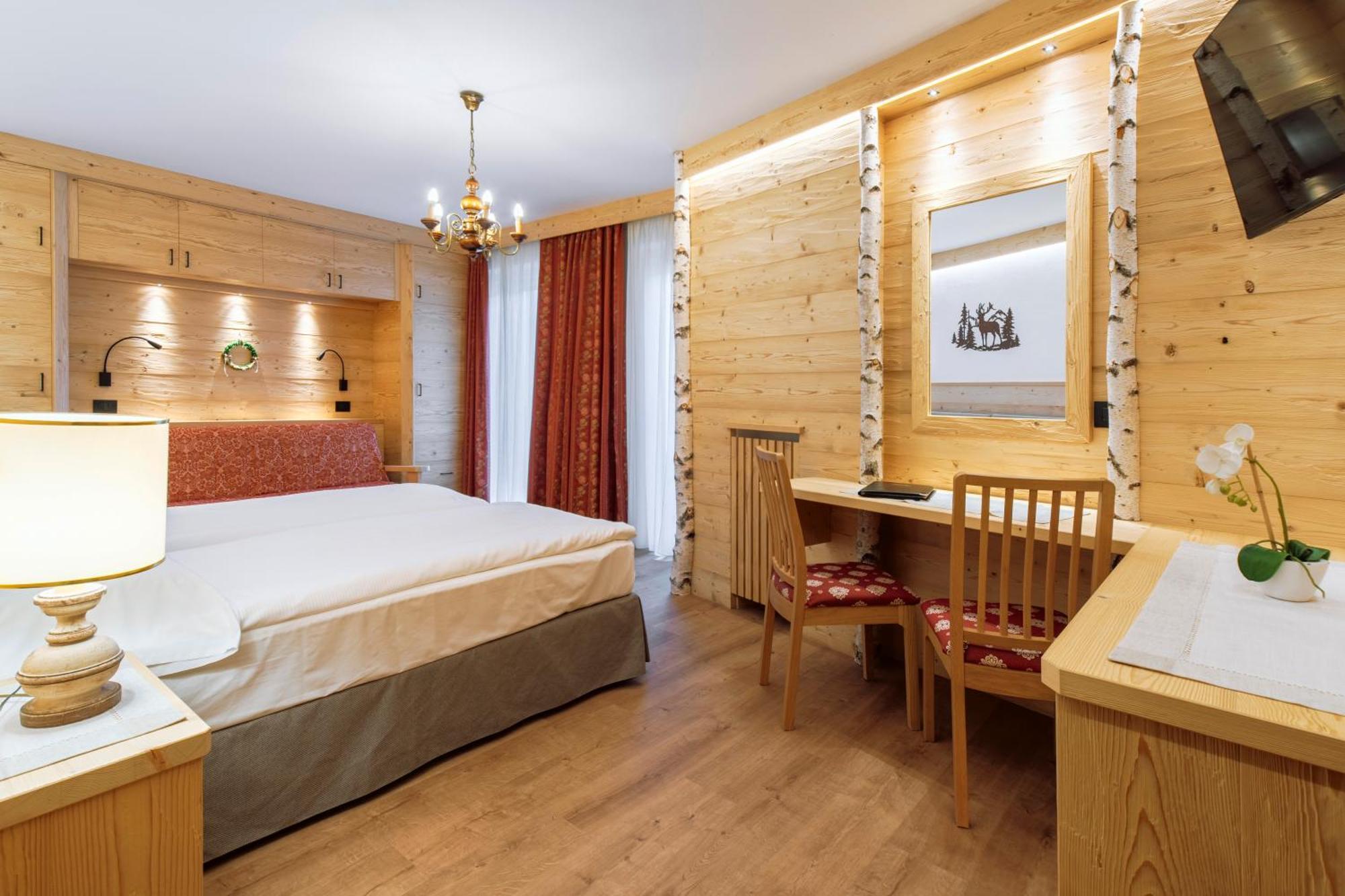 Hotel Columbia & Spa Cortina dʼAmpezzo Dış mekan fotoğraf