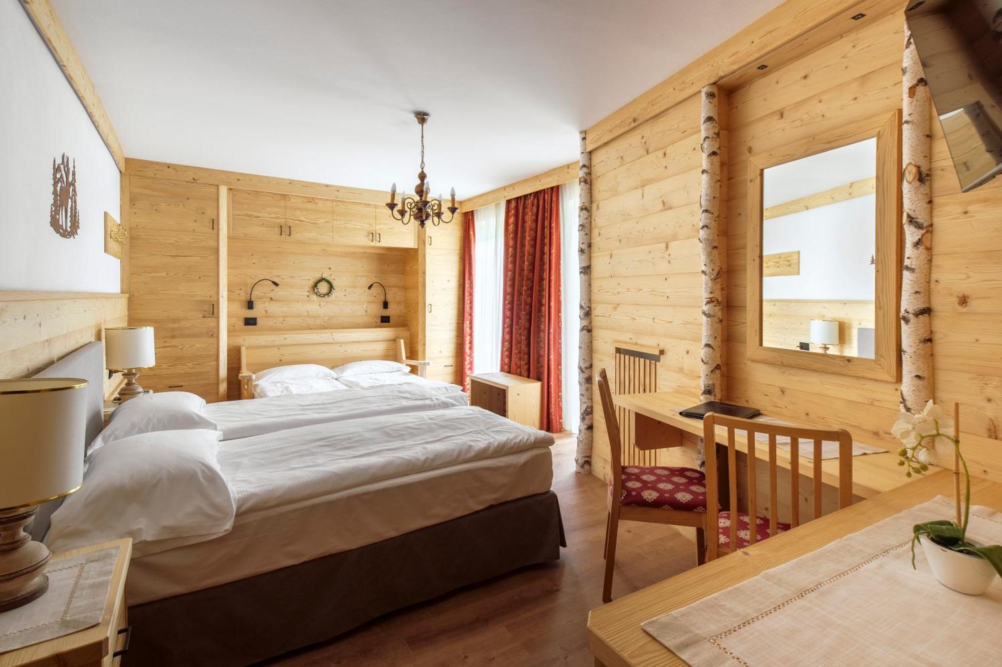 Hotel Columbia & Spa Cortina dʼAmpezzo Dış mekan fotoğraf