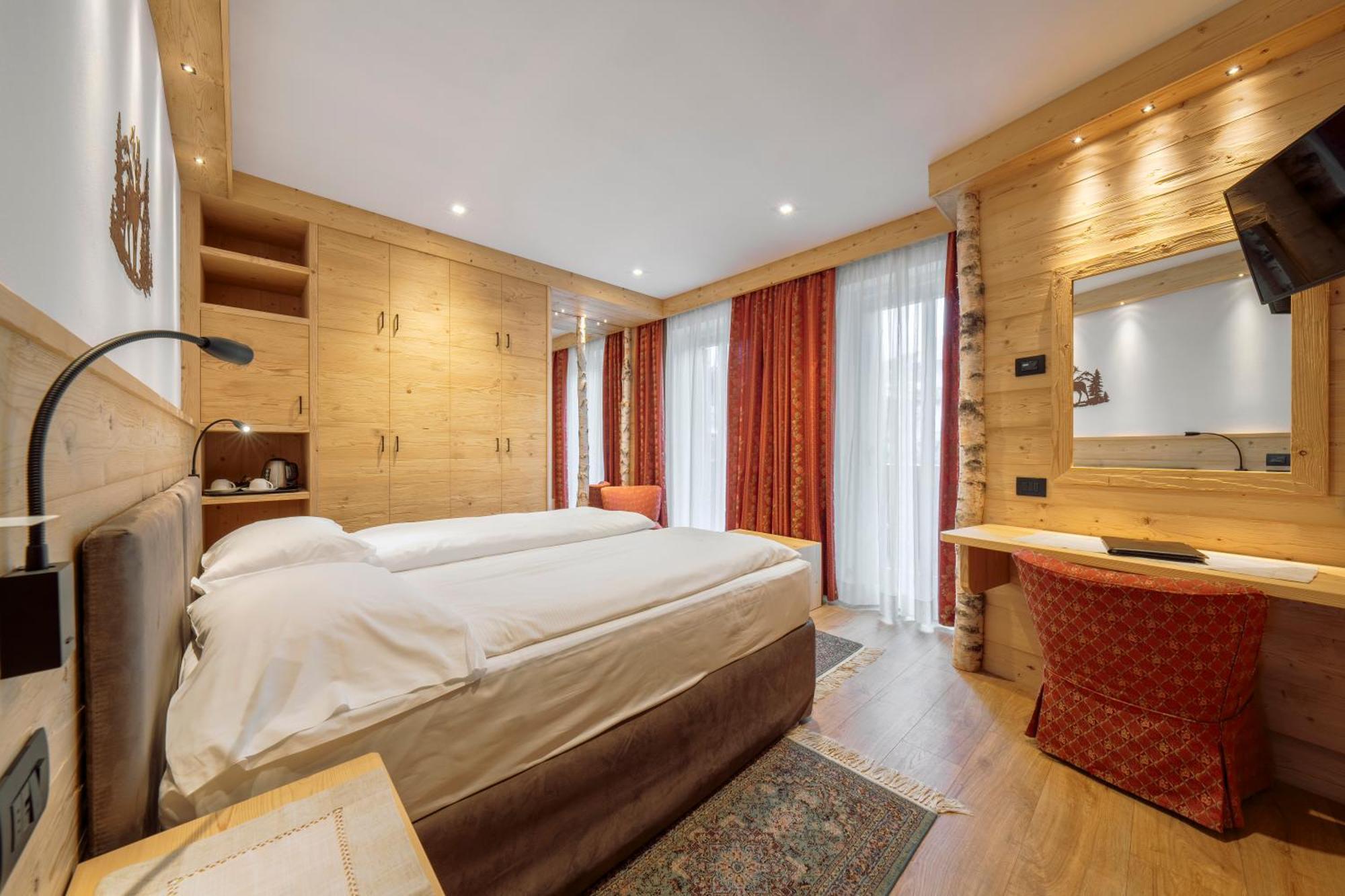 Hotel Columbia & Spa Cortina dʼAmpezzo Dış mekan fotoğraf