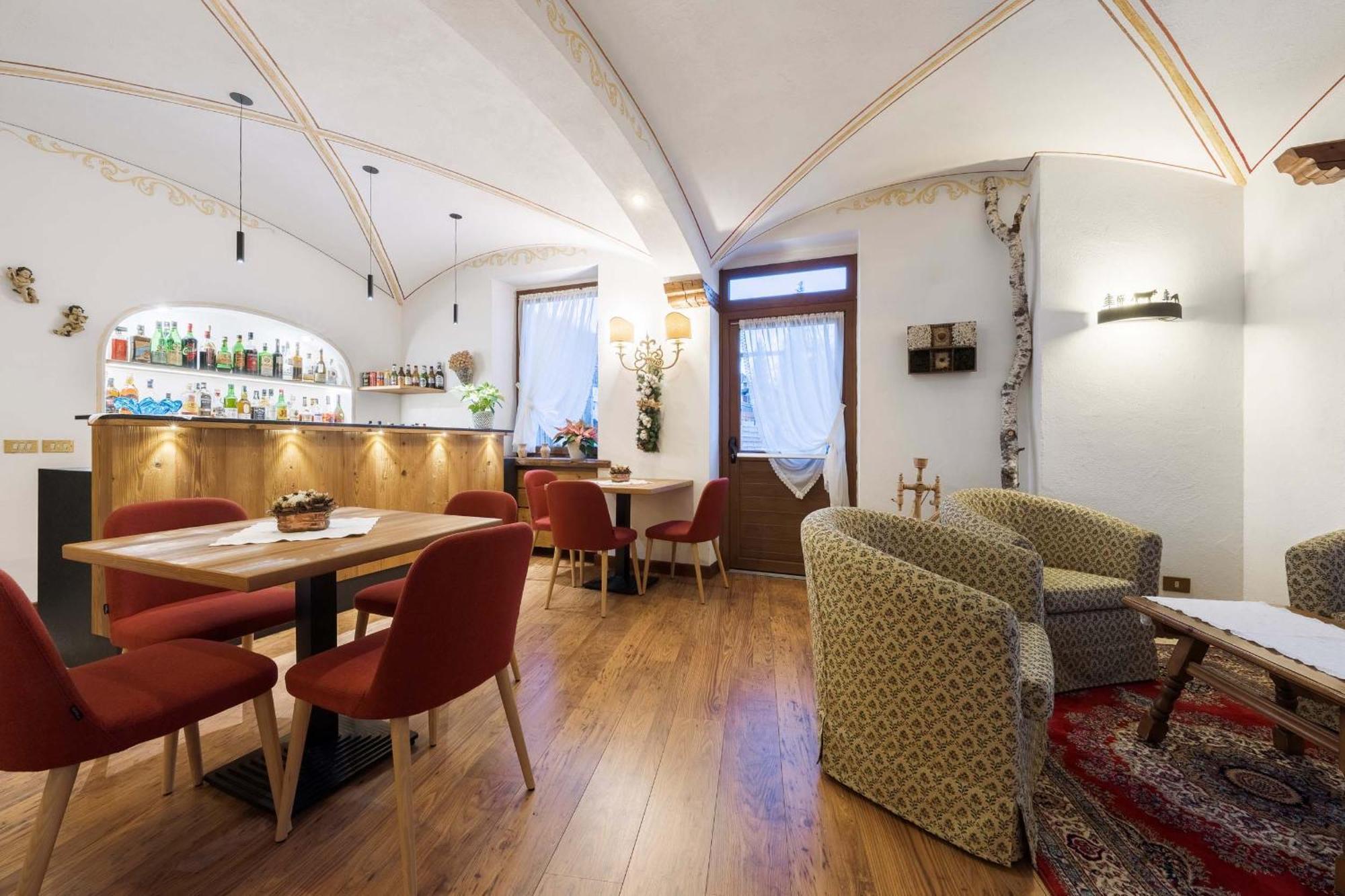 Hotel Columbia & Spa Cortina dʼAmpezzo Dış mekan fotoğraf