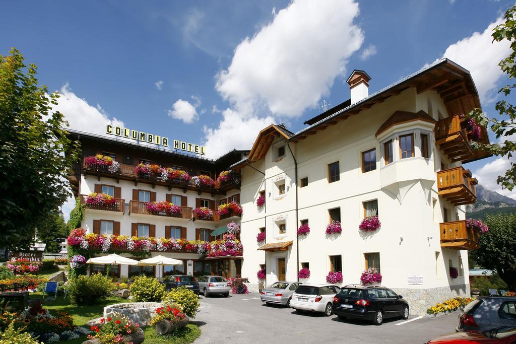 Hotel Columbia & Spa Cortina dʼAmpezzo Dış mekan fotoğraf