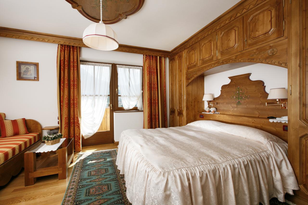 Hotel Columbia & Spa Cortina dʼAmpezzo Dış mekan fotoğraf
