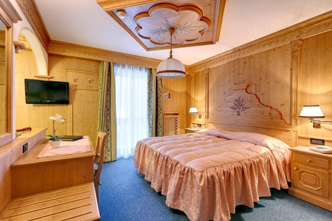 Hotel Columbia & Spa Cortina dʼAmpezzo Oda fotoğraf