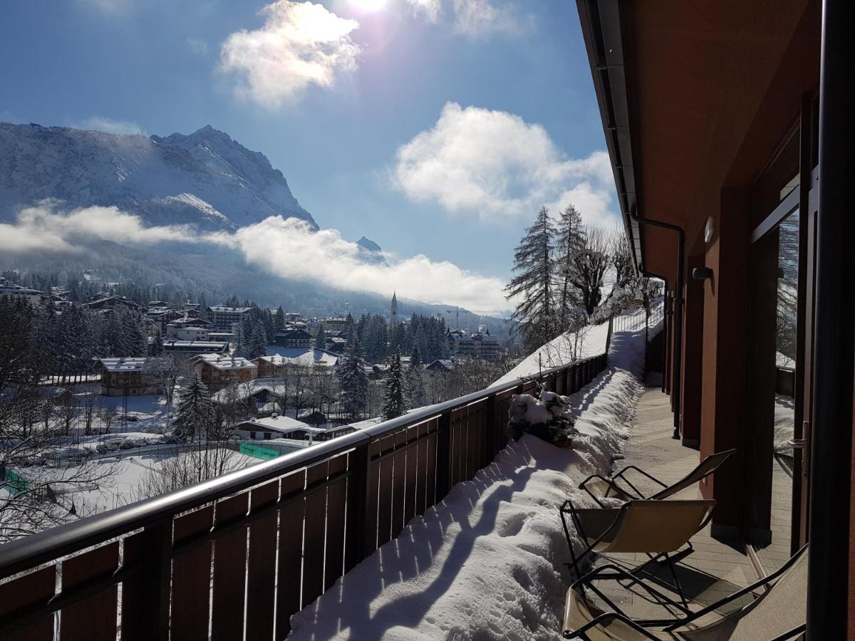 Hotel Columbia & Spa Cortina dʼAmpezzo Dış mekan fotoğraf